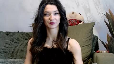 TayaKayan online show from February 13, 2026, 12:01 pm