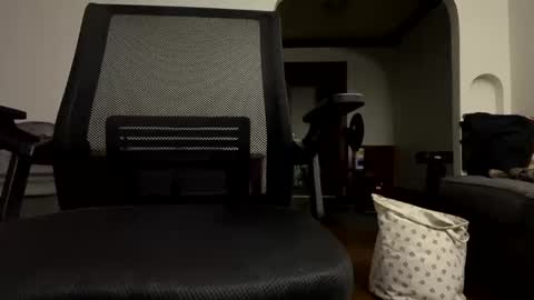 tdwulff42069 online show from February 13, 2025, 1:08 am