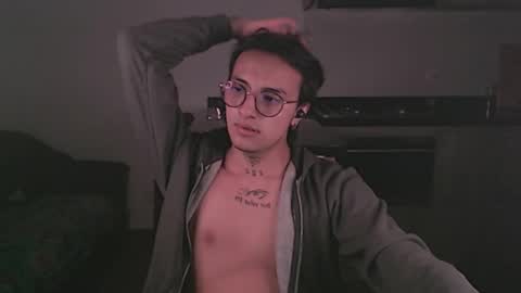 Snapshot of te0__0 chatting on February 14, 2025, 3:11 am Teo independent model online show from February 14, 2025, 3:11 am