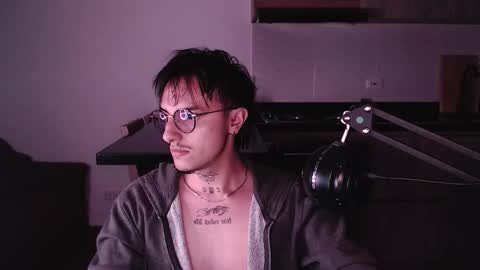 Snapshot of te0__0 chatting on January 6, 2026, 3:32 am Teo independent model online show from January 6, 2026, 3:32 am