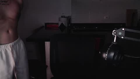 Snapshot of te0__0 chatting on January 13, 2026, 5:24 am Teo independent model online show from January 13, 2026, 5:24 am