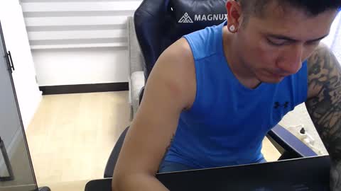 Snapshot of team_dinamite69 chatting on February 11, 2026, 12:54 pm DYNAMITE DUO69 online show from February 11, 2026, 12:54 pm