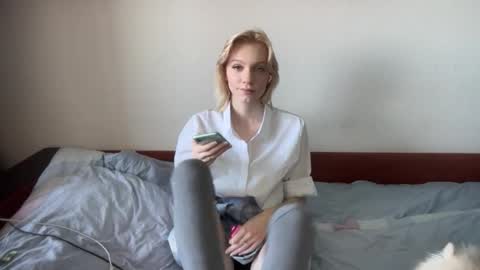 Snapshot of teresagerula chatting on February 19, 2026, 5:03 am Anna online show from February 19, 2026, 5:03 am