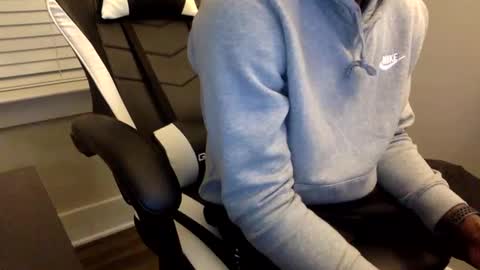 Snapshot of tevvdaren chatting on October 5, 2025, 3:05 am tevvdaren online show from October 5, 2025, 3:05 am