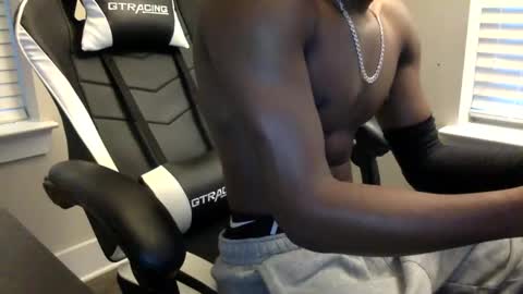 Snapshot of tevvdaren chatting on October 28, 2025, 11:58 am tevvdaren online show from October 28, 2025, 11:58 am