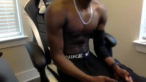 Snapshot of tevvdaren chatting on October 31, 2025, 12:50 pm tevvdaren online show from October 31, 2025, 12:50 pm