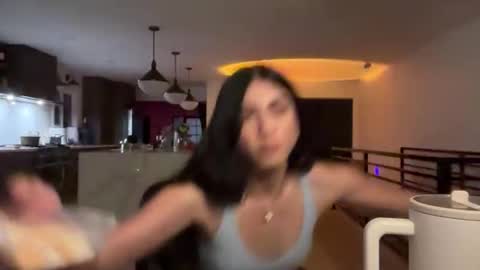 Snapshot of tgirltoesx chatting on January 18, 2026, 1:31 am babygirlmami online show from January 18, 2026, 1:31 am