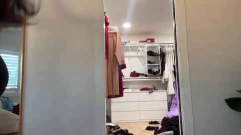 Snapshot of tgirltoesx chatting on February 8, 2026, 9:29 pm babygirlmami online show from February 8, 2026, 9:29 pm