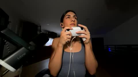 Snapshot of tgirltoesx chatting on February 24, 2026, 4:43 am babygirlmami online show from February 24, 2026, 4:43 am