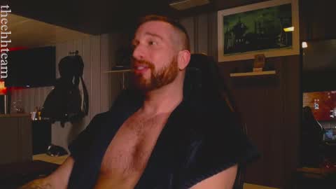 Snapshot of theehhteam chatting on February 19, 2025, 12:46 am H online show from February 19, 2025, 12:46 am