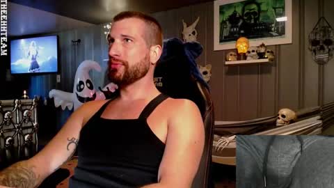 Snapshot of theehhteam chatting on October 1, 2025, 6:58 pm H online show from October 1, 2025, 6:58 pm