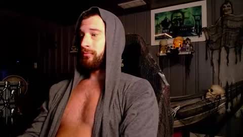 Snapshot of theehhteam chatting on October 21, 2025, 1:23 pm H online show from October 21, 2025, 1:23 pm