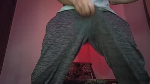 Snapshot of thefetishlord chatting on December 4, 2024, 11:02 pm Seb online show from December 4, 2024, 11:02 pm