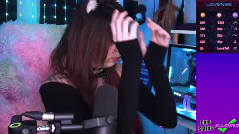 Snapshot of thekittengirlnix chatting on February 24, 2026, 3:15 am Nix online show from February 24, 2026, 3:15 am