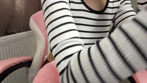 Snapshot of theothergirl_ chatting on February 24, 2026, 7:06 am theothergirl online show from February 24, 2026, 7:06 am