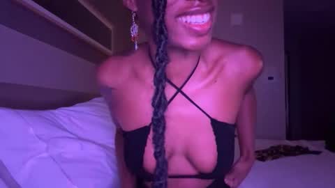 Sapphire the Vixen online show from February 15, 2026, 8:57 am