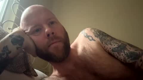 CaliLove916 online show from February 6, 2025, 4:47 pm