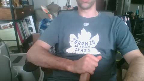 Snapshot of thickty chatting on December 5, 2025, 3:20 pm thickty online show from December 5, 2025, 3:20 pm