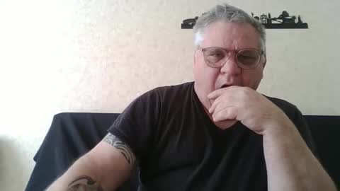 Thierrysymp online show from February 25, 2026, 10:14 am