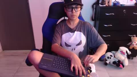 VALERIA online show from December 18, 2025, 7:20 pm