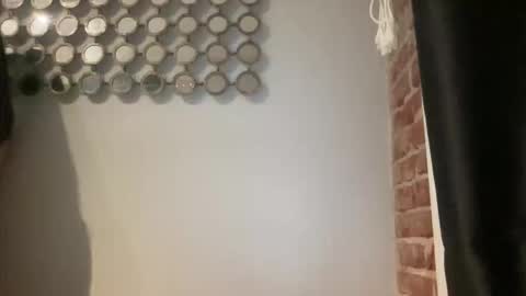 Snapshot of throatyygoat chatting on November 26, 2025, 1:50 am throatyygoat online show from November 26, 2025, 1:50 am