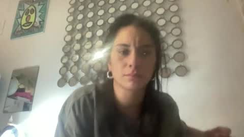 Snapshot of throatyygoat chatting on December 5, 2025, 1:14 am throatyygoat online show from December 5, 2025, 1:14 am