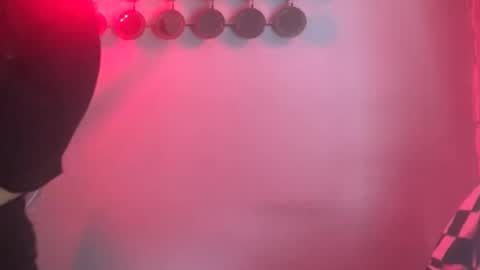 Snapshot of throatyygoat chatting on February 5, 2026, 7:51 pm throatyygoat online show from February 5, 2026, 7:51 pm