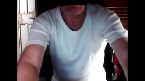 Snapshot of throubingcock chatting on November 27, 2025, 6:43 pm throubingcock online show from November 27, 2025, 6:43 pm