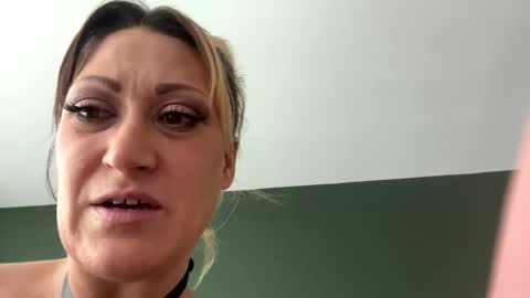 hotfirman92 online show from October 5, 2025, 8:18 pm