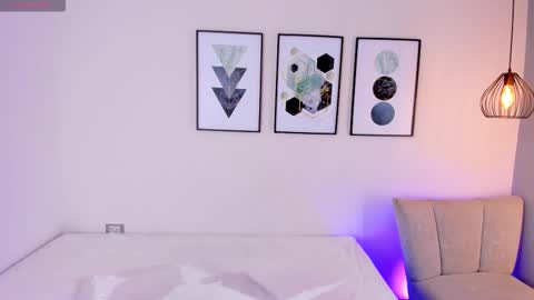 Tina online show from November 24, 2025, 11:43 am