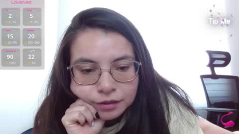 Tiny Caroline online show from January 17, 2026, 5:16 pm