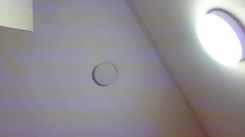 Snapshot of tiny_tay chatting on February 9, 2026, 11:47 am tiny_tay online show from February 9, 2026, 11:47 am