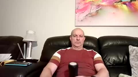 Snapshot of toerag69 chatting on October 4, 2025, 5:00 pm toerag69 online show from October 4, 2025, 5:00 pm