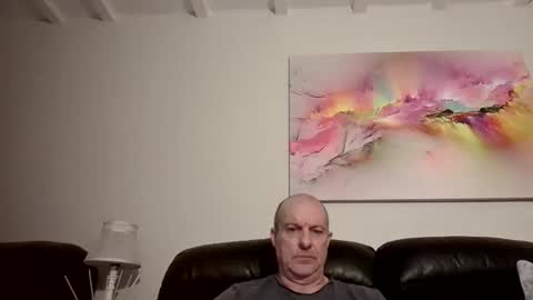 Snapshot of toerag69 chatting on December 14, 2025, 3:06 pm toerag69 online show from December 14, 2025, 3:06 pm