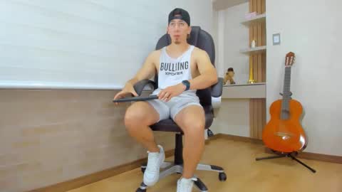 Tom Bardem online show from December 14, 2025, 7:18 pm