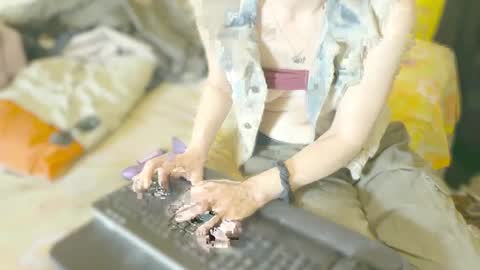 Snapshot of tomboy_titties chatting on February 3, 2025, 9:07 pm tomboy_titties online show from February 3, 2025, 9:07 pm