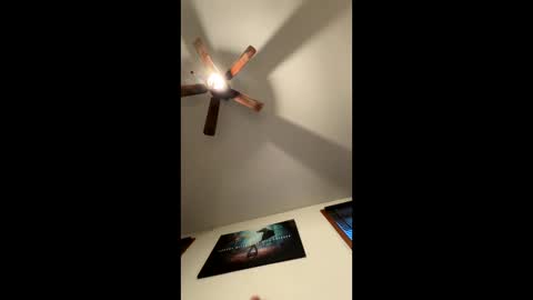 Snapshot of tommygunz62 chatting on December 21, 2025, 12:23 pm tommygunz62 online show from December 21, 2025, 12:23 pm