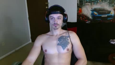 Snapshot of tommystrokes_ chatting on October 4, 2025, 12:19 am Tommy Strokes online show from October 4, 2025, 12:19 am