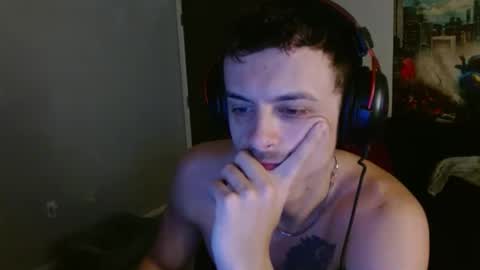 Snapshot of tommystrokes_ chatting on December 2, 2025, 3:23 am Tommy Strokes online show from December 2, 2025, 3:23 am