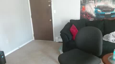 Snapshot of tommystrokes_ chatting on January 8, 2026, 6:43 pm Tommy Strokes online show from January 8, 2026, 6:43 pm