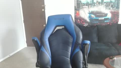 Snapshot of tommystrokes_ chatting on February 3, 2026, 6:24 pm Tommy Strokes online show from February 3, 2026, 6:24 pm