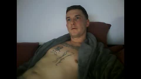 tonystrawberry online show from February 12, 2026, 8:26 pm