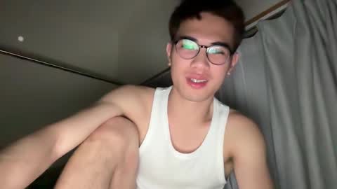 Snapshot of toshikaro0 chatting on January 26, 2025, 4:30 pm Karo online show from January 26, 2025, 4:30 pm