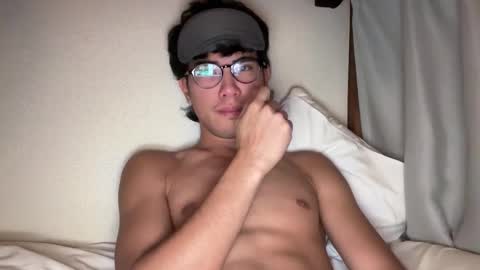 Snapshot of toshikaro0 chatting on November 22, 2025, 4:06 pm Karo online show from November 22, 2025, 4:06 pm