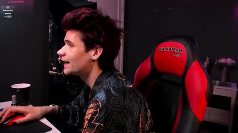 Snapshot of trevor_thomson chatting on February 24, 2026, 10:46 am Trevor online show from February 24, 2026, 10:46 am