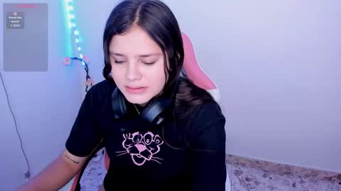 Snapshot of trianna_sweet chatting on February 26, 2026, 1:54 pm trianna_sweet online show from February 26, 2026, 1:54 pm