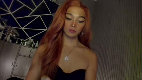 Ms Ella online show from December 6, 2024, 5:00 pm