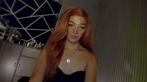 Ms Ella online show from December 8, 2024, 5:44 pm