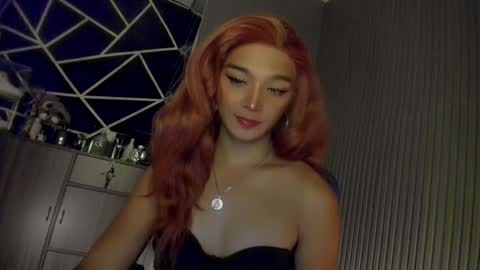 Ms Ella online show from December 14, 2024, 8:40 pm