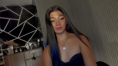 Ms Ella online show from February 27, 2025, 7:04 pm